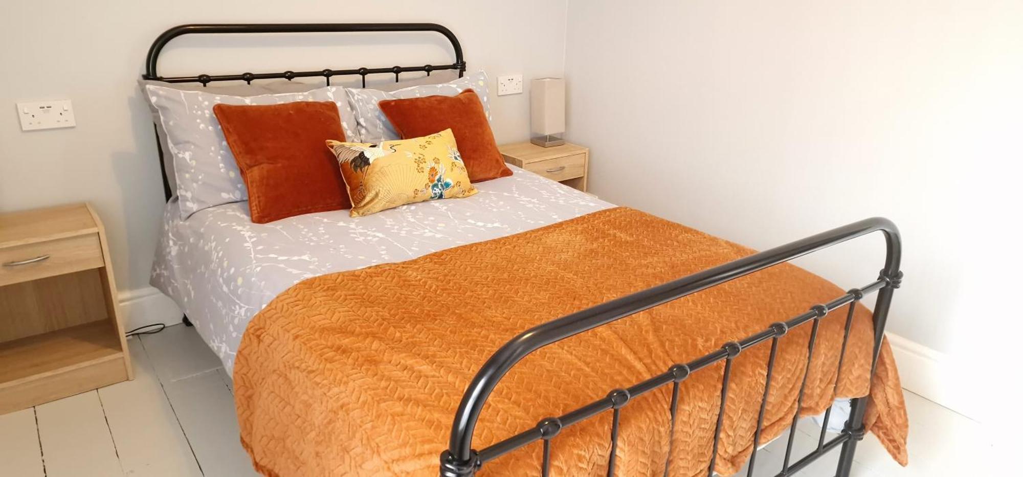 Cheerful 2 Bed Home With Mountain Views Блайнай-Фестиньог Екстериор снимка